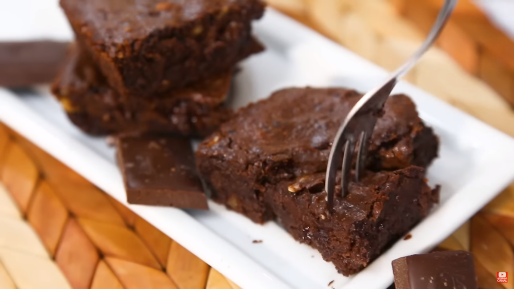 Receitas de Brownies Fit: sem ovo, chocolatudo e sem culpa!