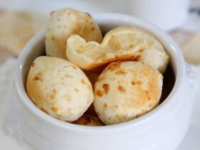 pão de queijo